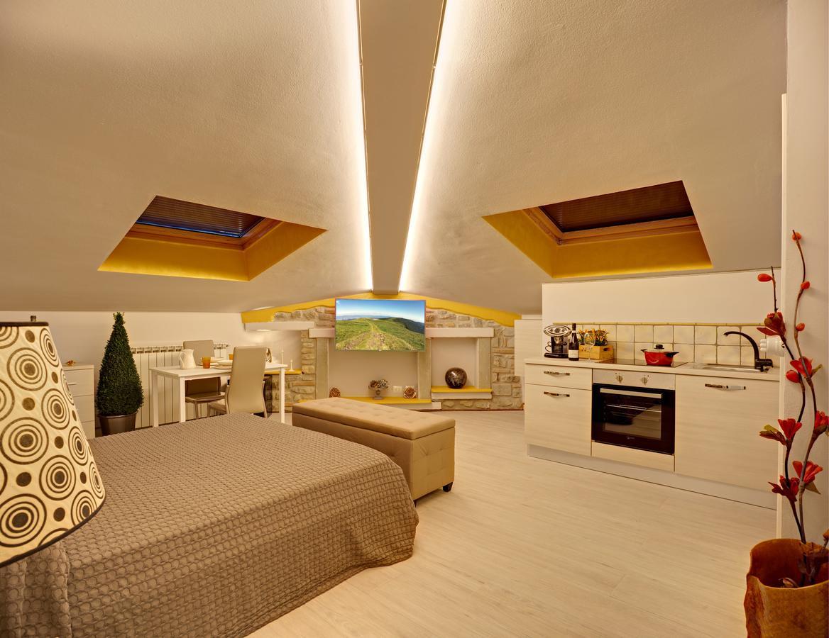 Casa Vacanze - Matelda Bed & Breakfast Попи Екстериор снимка